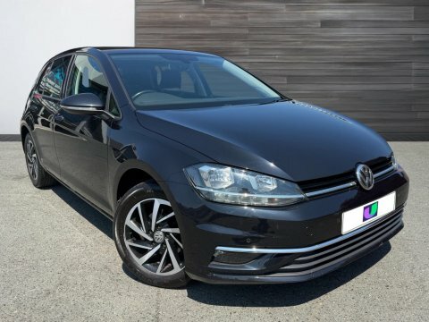 Volkswagen Golf 1.0 Tsi Match Black