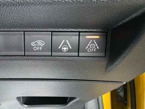 Peugeot e-208 50Kwh Allure Premium 7Kw Charger #20
