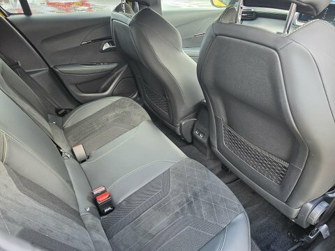 Peugeot e-208 50Kwh Allure Premium 7Kw Charger #16