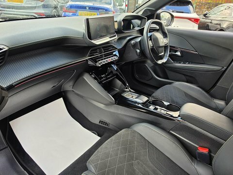 Peugeot e-208 50Kwh Allure Premium 7Kw Charger #10