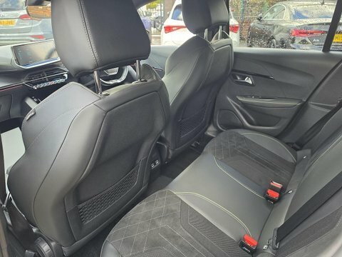 Peugeot e-208 50Kwh Allure Premium 7Kw Charger #14