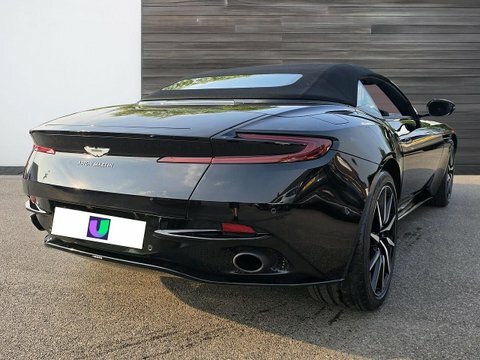 Aston Martin DB11 V8 Volante Silver #7