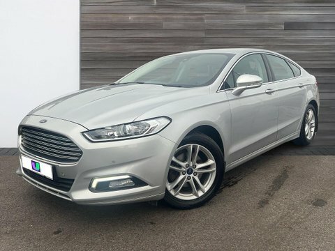 Ford Mondeo T Ecoboost Zetec Silver #3