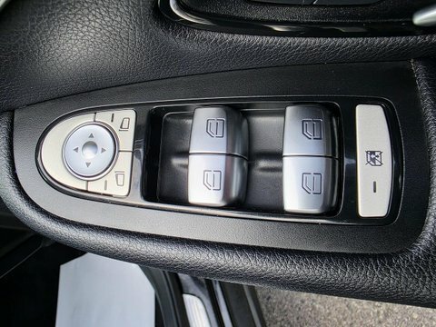 Mercedes-Benz GLC Class Glc 220 D 4Matic Sport Silver #27