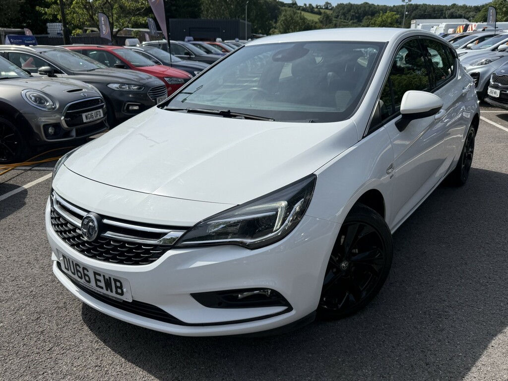 Vauxhall Astra 1.4 I Turbo Sri Nav Ulez DU66EWB White #4