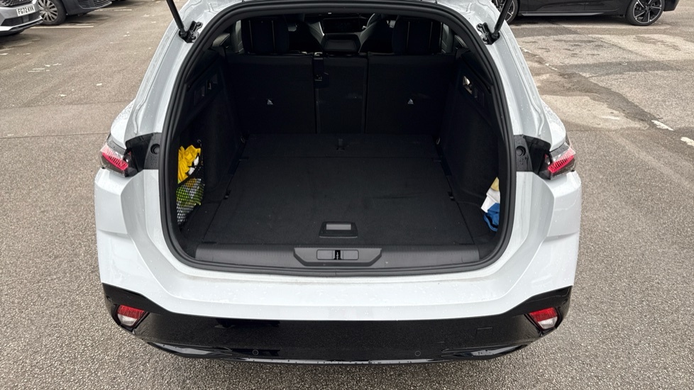 Peugeot 308 Gt White #4