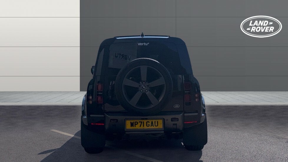 Land Rover Defender 90 V8 Black #6