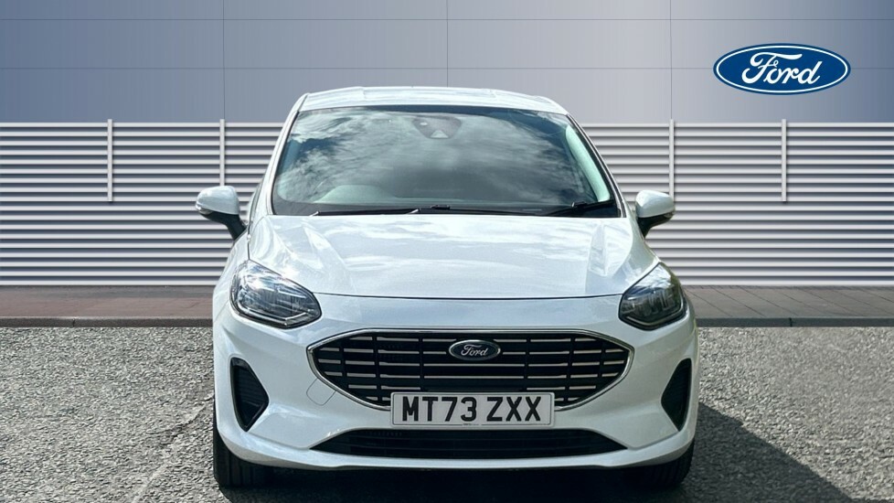 Ford Fiesta Titanium White #3