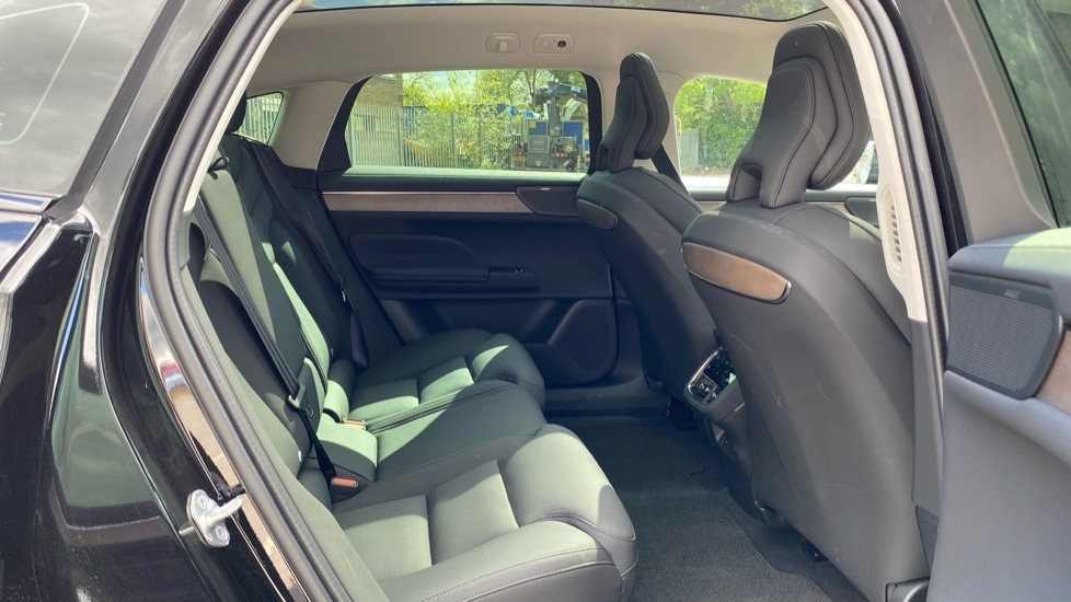 Volvo ES90 Plus Black #6