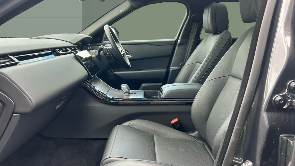Land Rover Range Rover Velar Dynamic Hse Grey #3