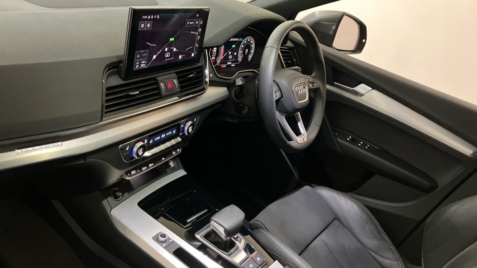 Audi Q5 S Line VN23OLP Grey #2