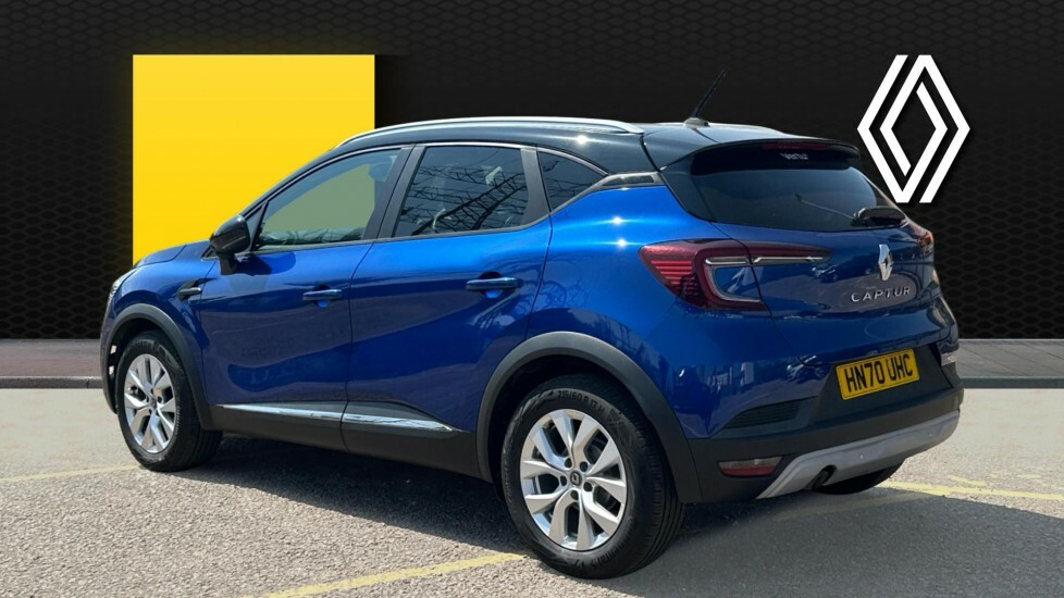 Renault Captur Iconic Black #2