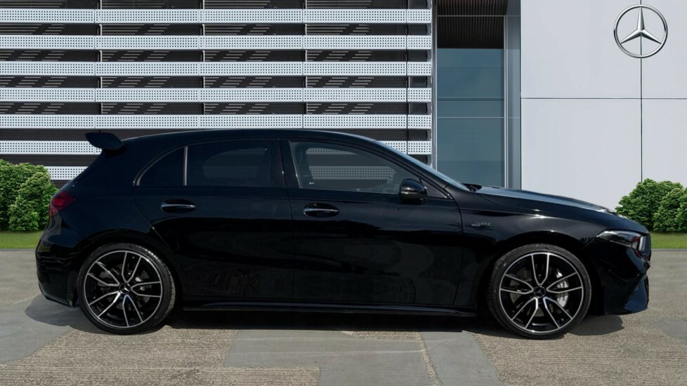 Mercedes-Benz A Class Amg OY25XCB Black #5