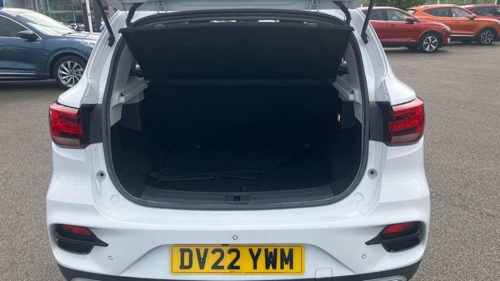 MG ZS Exclusive White #4