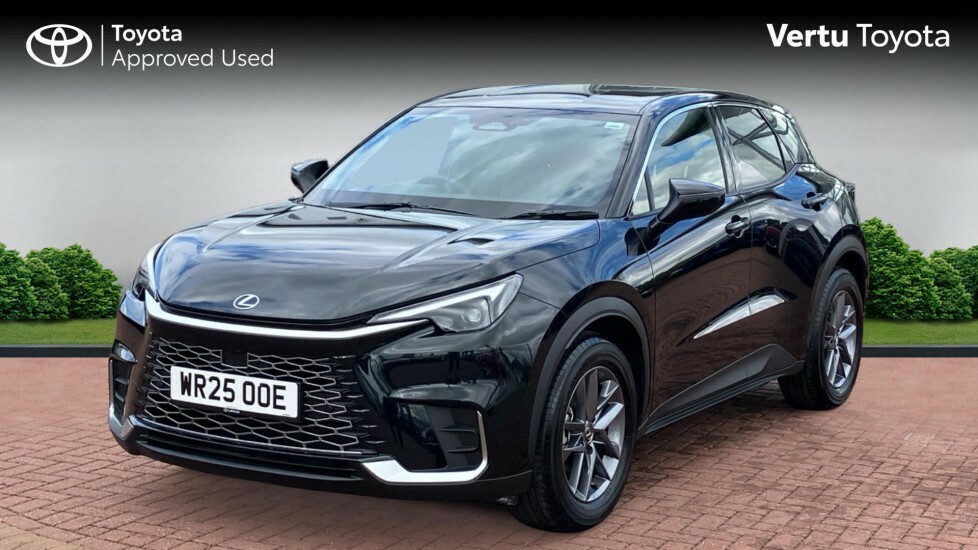 Lexus LBX Premium WR25OOE Black #3