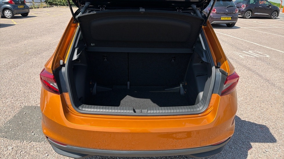 Skoda Fabia Colour Edition FD71OTR Orange #4