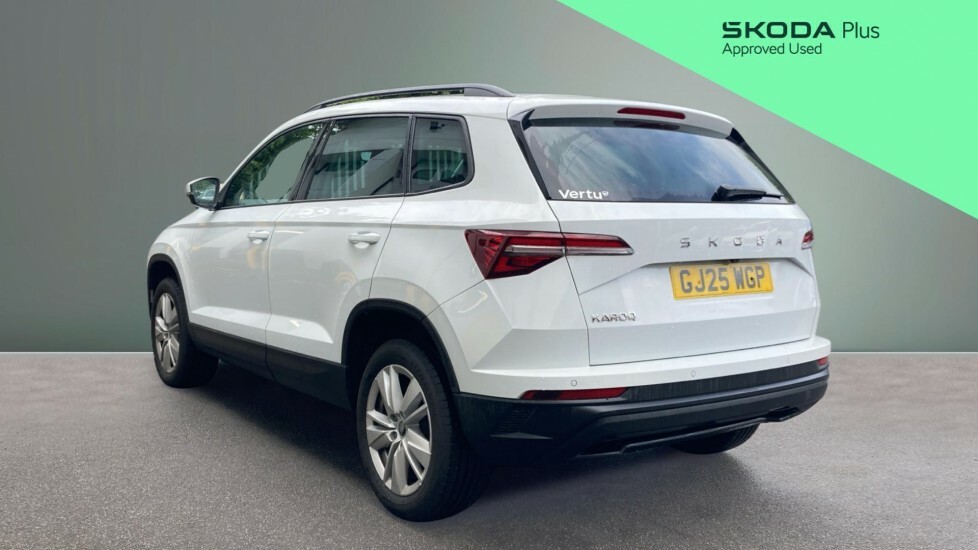 Skoda Karoq Se Edition GJ25WGP White #3