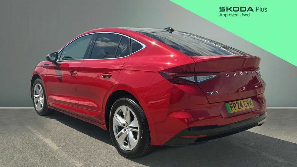 Skoda ENYAQ Edition Red #3