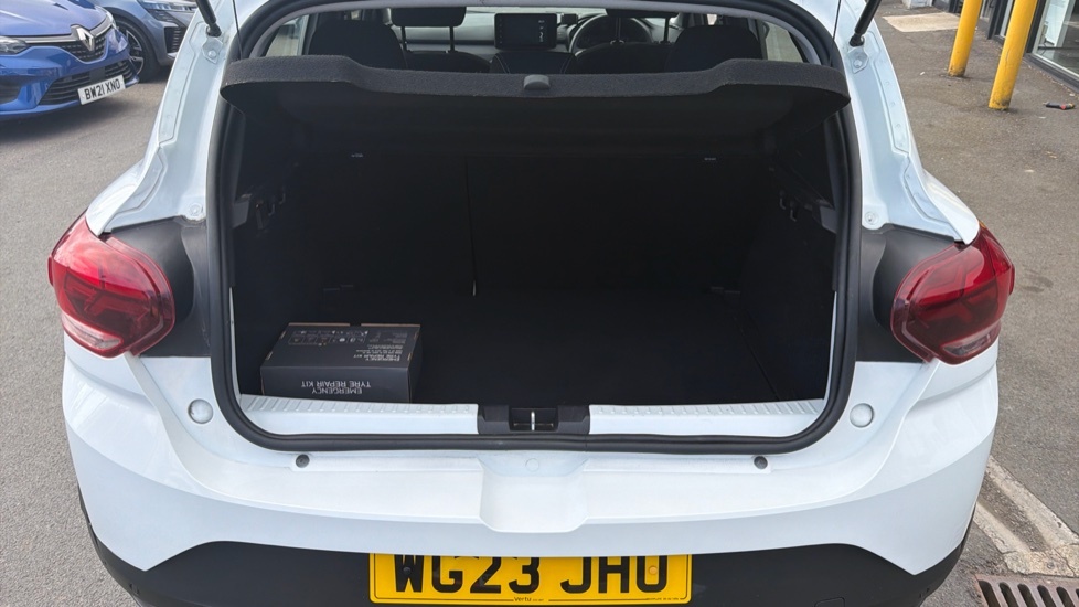 Dacia Sandero Stepway Journey White #4