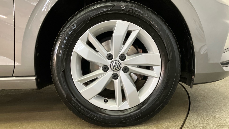 Volkswagen Polo Se Grey #5