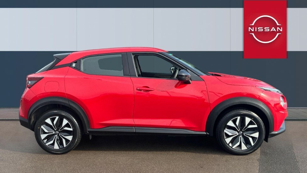 Nissan Juke Acenta Red #5