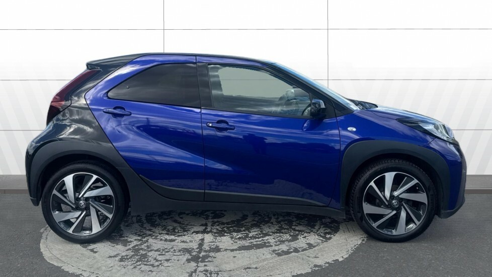 Toyota Aygo X Edge SL23TTJ Blue #5
