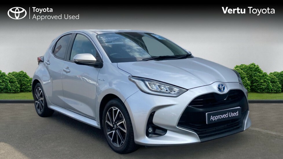Toyota Yaris Design Silver