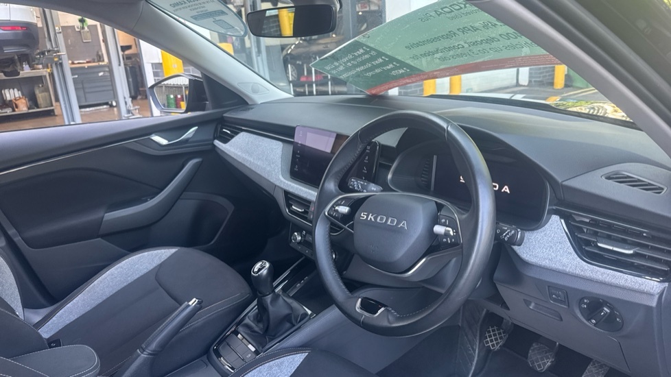Skoda Kamiq Se Edition YG25KYR Black #6