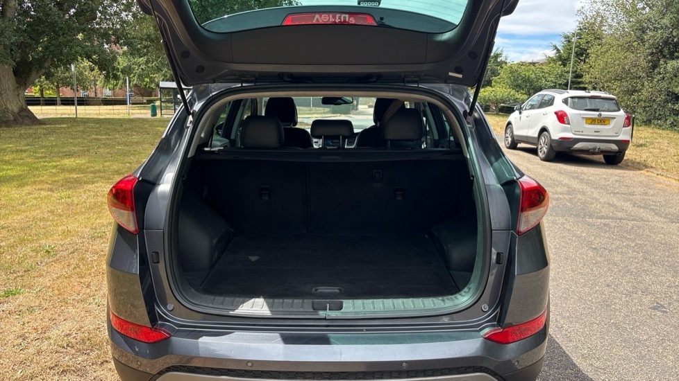 Hyundai Tucson Sport Edition Grey #4