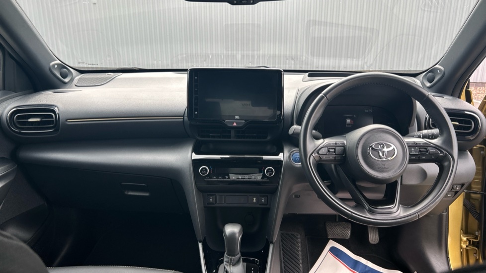 Toyota Yaris Cross Premiere Edition YC22TSY Gold #6