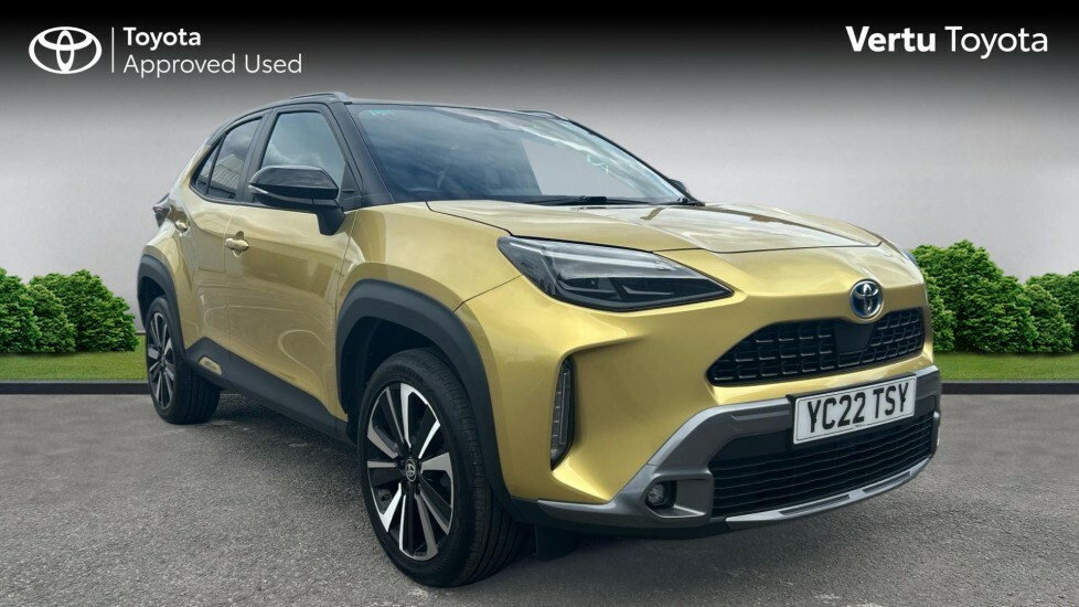 Toyota Yaris Cross Premiere Edition Gold