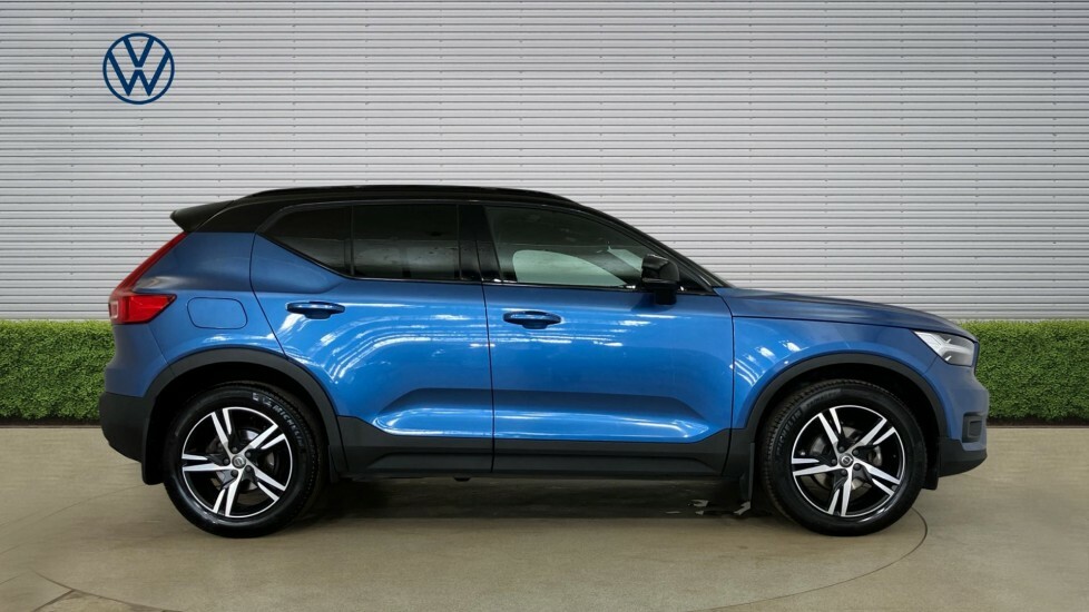 Volvo XC40 R Design VN20EEZ Blue #4