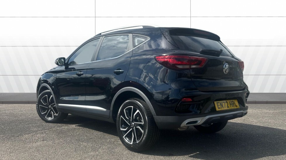 MG ZS Exclusive Black #2