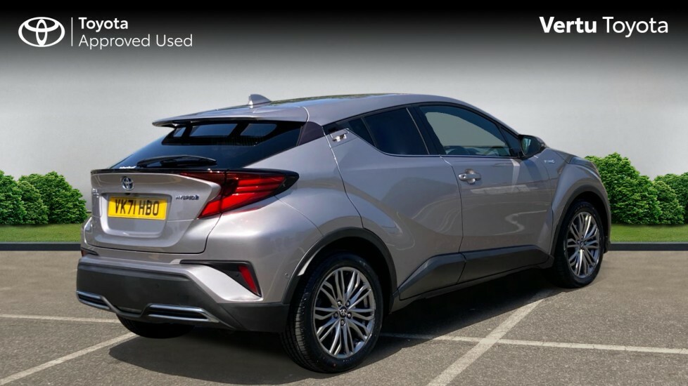 Toyota C-Hr Excel Silver #2