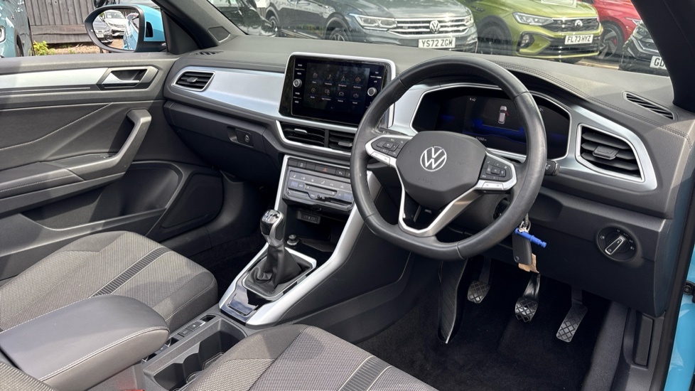 Volkswagen T-Roc Style Blue #6