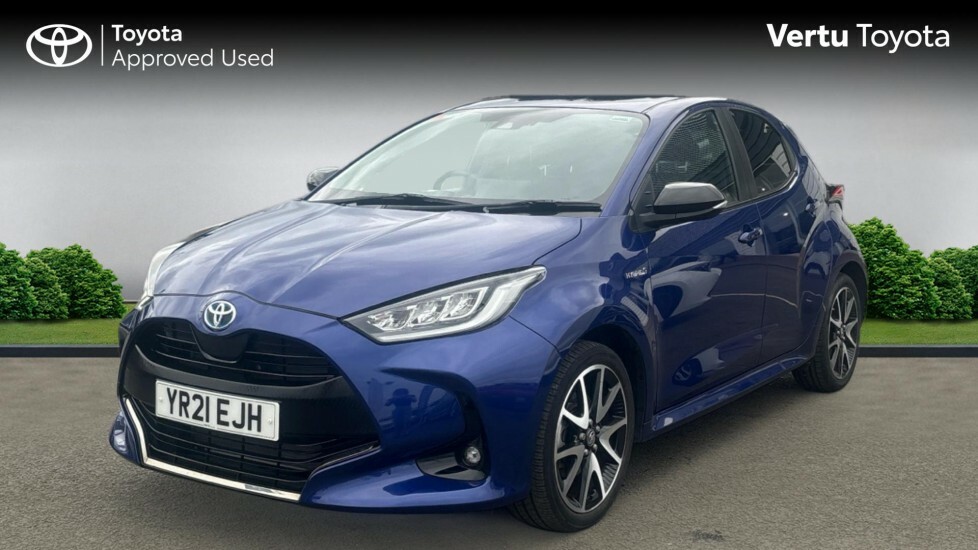 Toyota Yaris Dynamic Blue #3