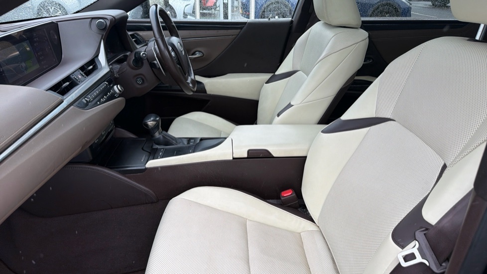 Lexus ES Saloon FA21LLZ Black #5
