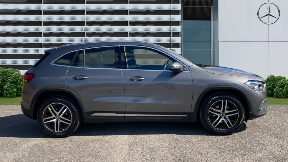 Mercedes-Benz GLA Class Sport Grey #5