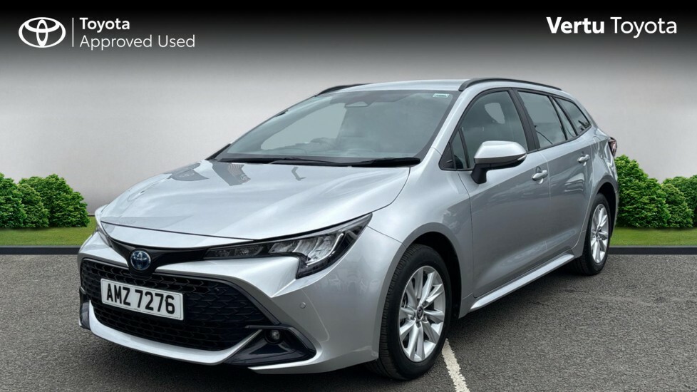 Toyota Corolla Icon Silver #3