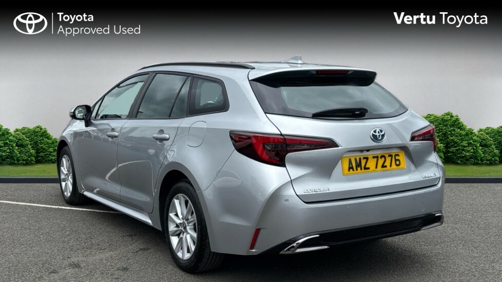 Toyota Corolla Icon Silver #4