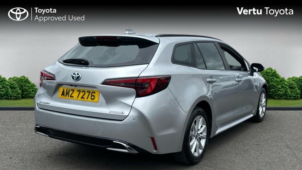 Toyota Corolla Icon Silver #2