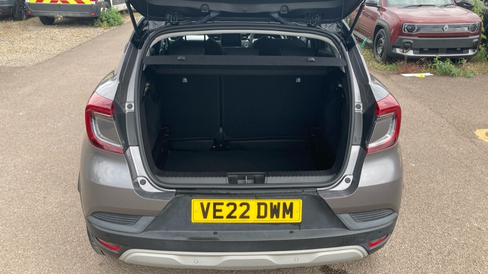 Renault Captur Iconic Edition VE22DWM Black #4