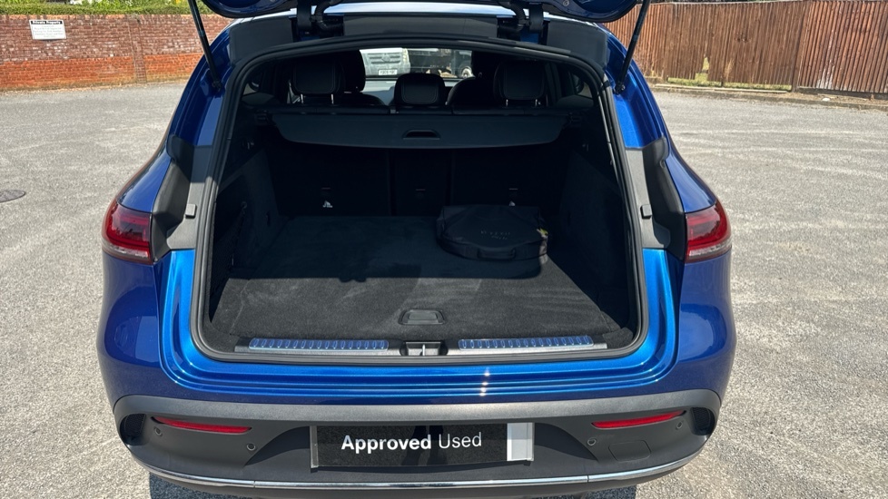 Mercedes-Benz EQC Amg Line Edition KT73XJJ Blue #4