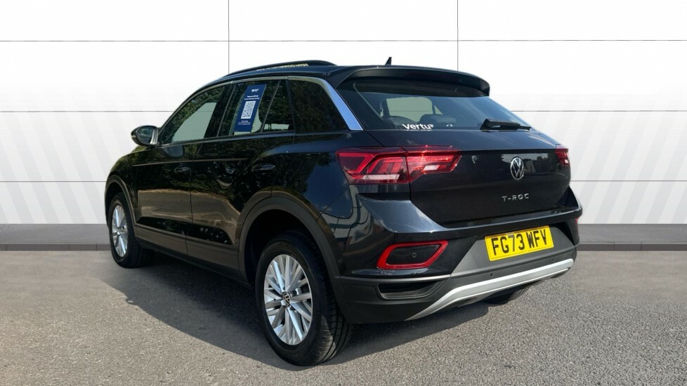 Volkswagen T-Roc Life FG73WFV Black #2