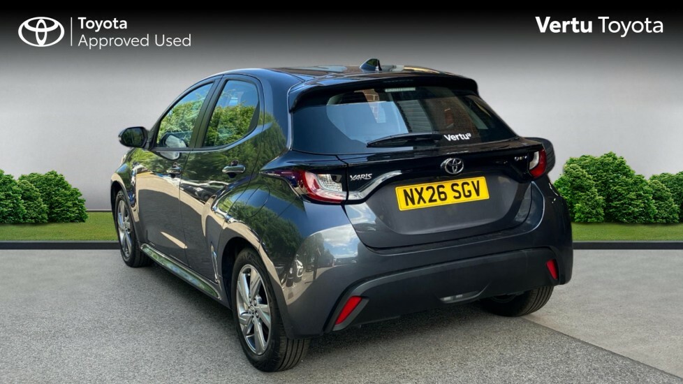 Toyota Yaris Icon Grey #4