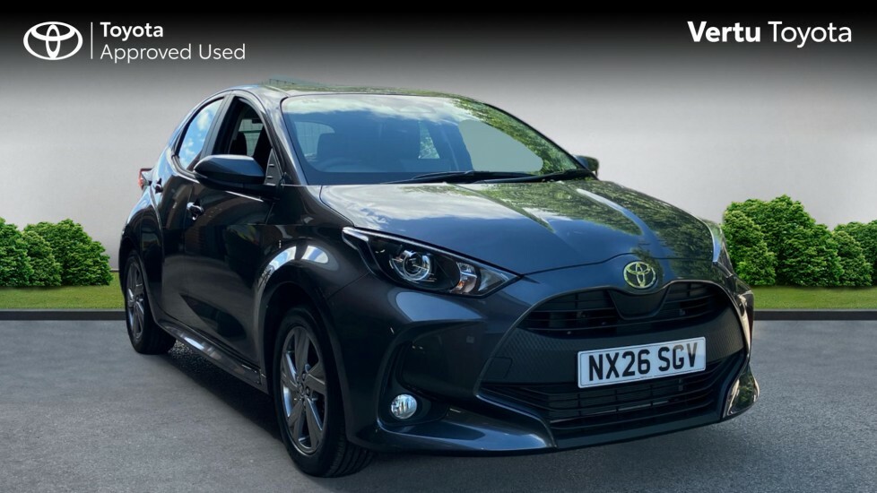 Toyota Yaris Icon Grey