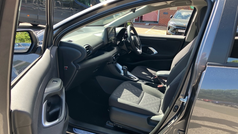 Toyota Yaris Icon Grey #5