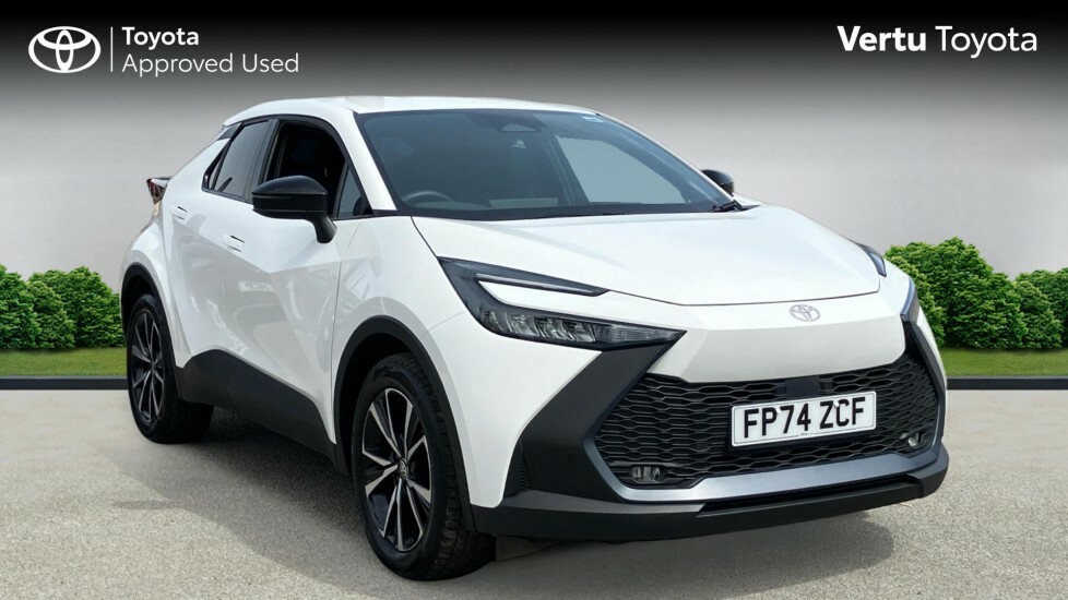 Toyota C-Hr Design White
