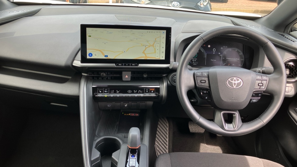 Toyota C-Hr Design White #6
