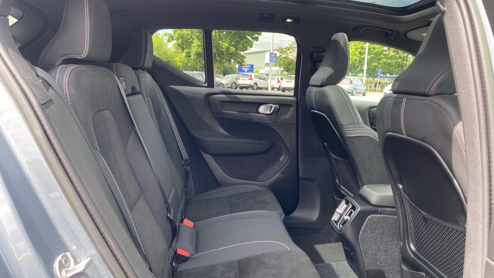 Volvo XC40 Ultimate Grey #6